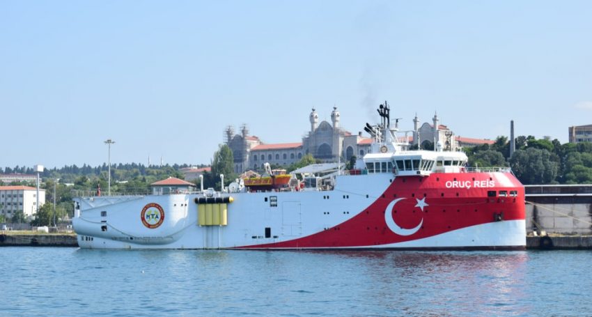 Turkey does not decline its rights to develop offshore areas