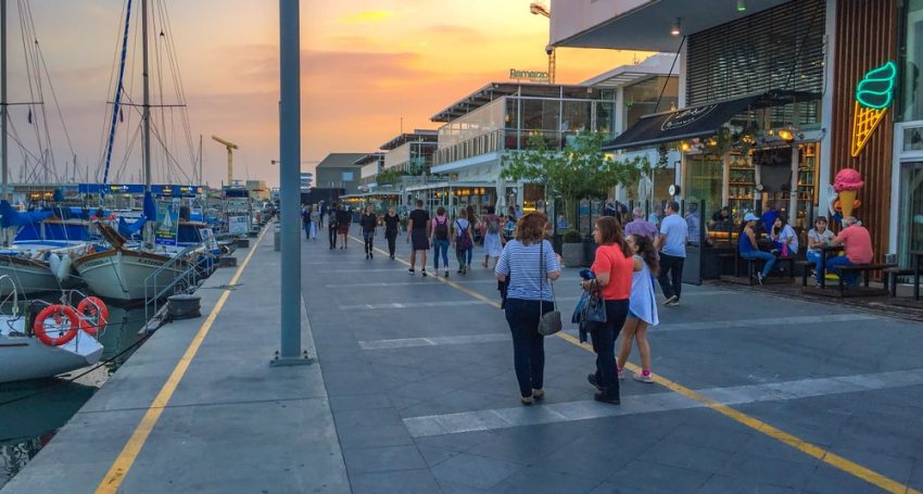 Tourists in Cyprus started spending less money