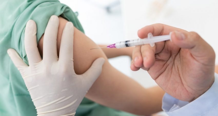 Vaccination in Cyprus reaches the second round without serious complications